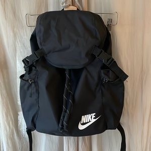 Like new Nike Black Sports Backpack